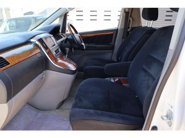 Toyota Alphard 7