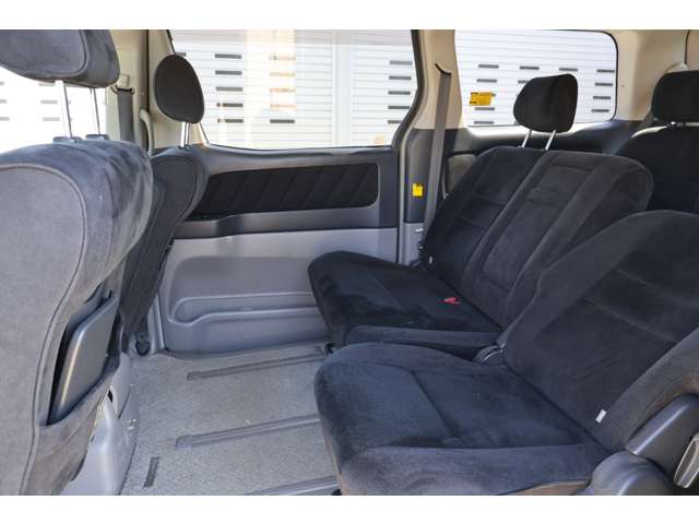 Toyota Alphard 8