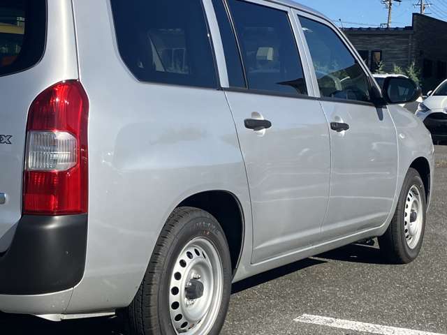 Toyota Probox Van 12