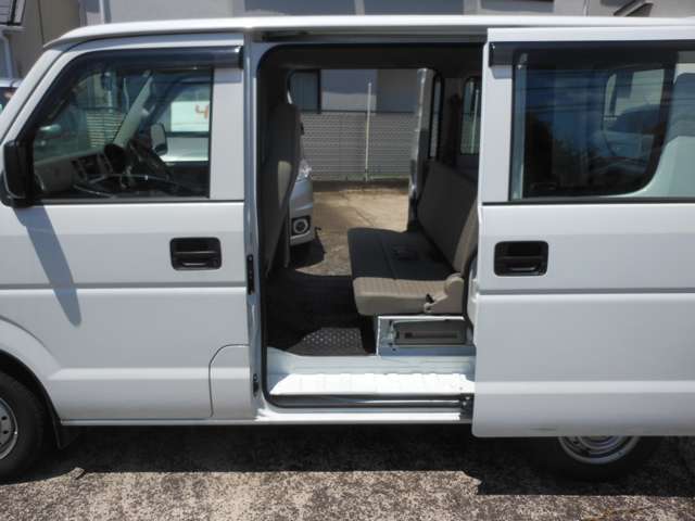 Suzuki Every 4