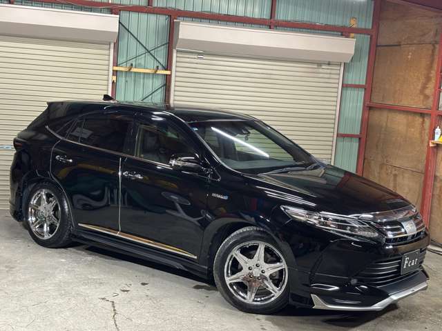 Toyota Harrier 3