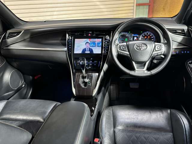 Toyota Harrier 7