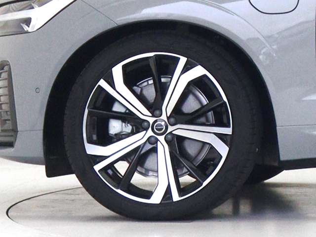 Volvo XC60 10