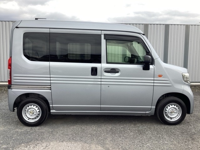 Honda N-VAN 4