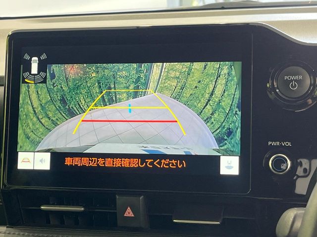 Toyota Voxy 6