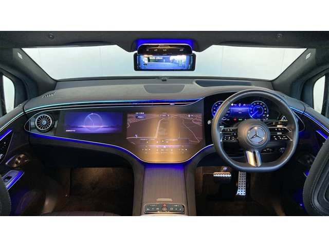Mercedes-Benz EQE SUV 7