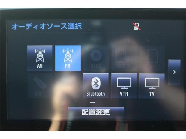 Toyota Alphard 4