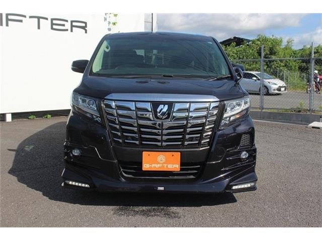 Toyota Alphard 8