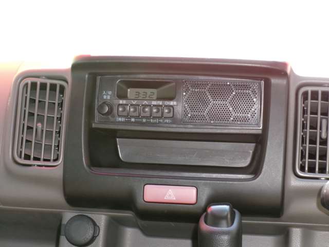 Nissan NV100 Clipper 9