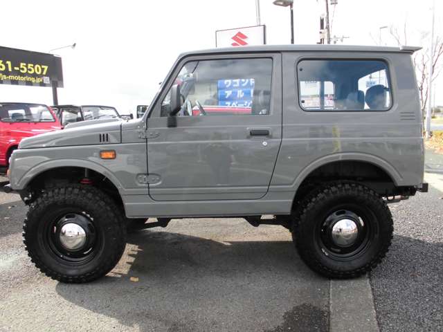 Suzuki Jimny 2
