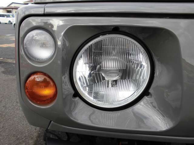 Suzuki Jimny 10