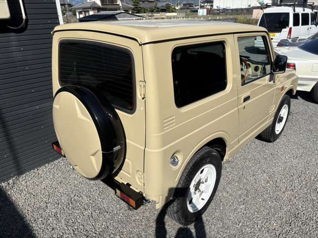 Suzuki Jimny 7