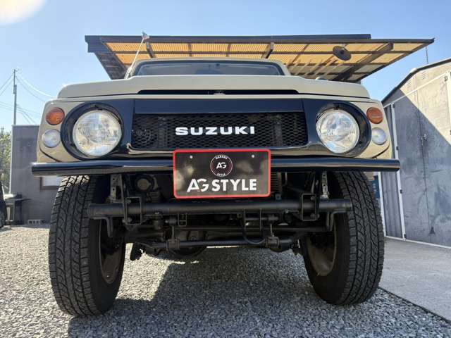Suzuki Jimny 10