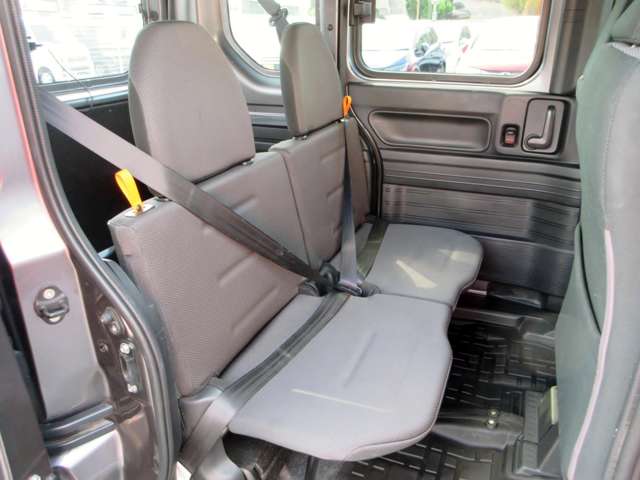 Honda N-VAN 9