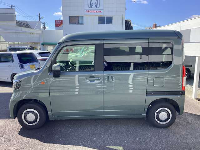 Honda N-VAN 10