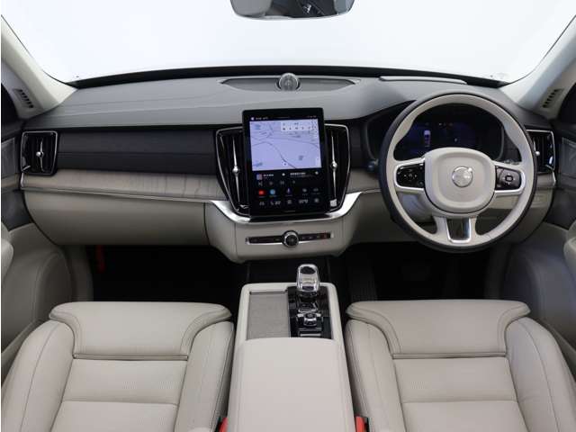 Volvo XC90 4