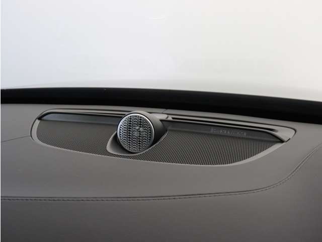 Volvo XC90 6