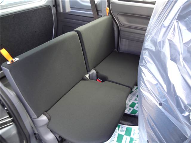 Honda N-VAN 12