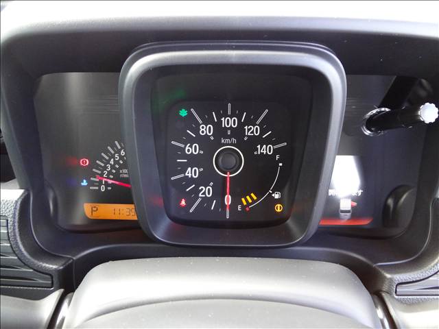 Honda N-VAN 9