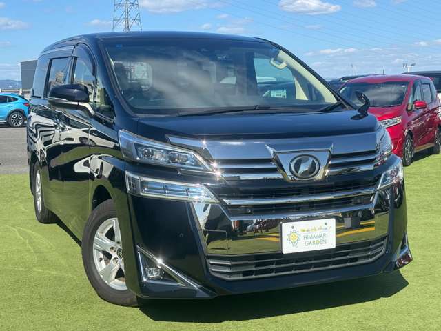 Toyota Vellfire 12