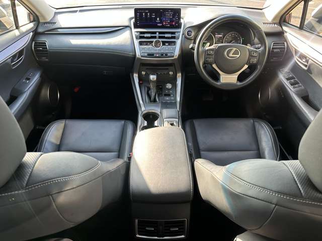 Lexus NX 3