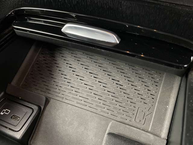Mercedes-Benz GLB 5