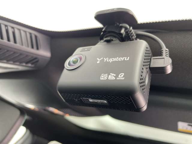 Mercedes-Benz GLB 8
