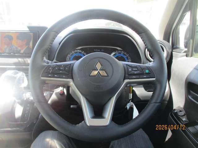 Mitsubishi eK X 6
