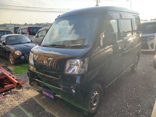 Daihatsu Hijet Cargo 3