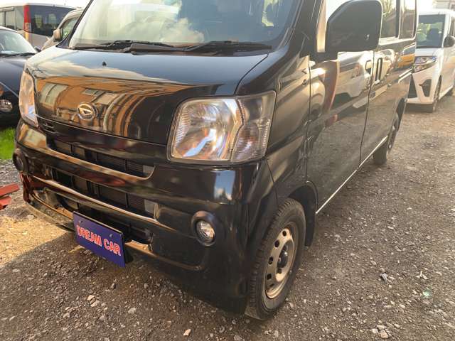 Daihatsu Hijet Cargo 6