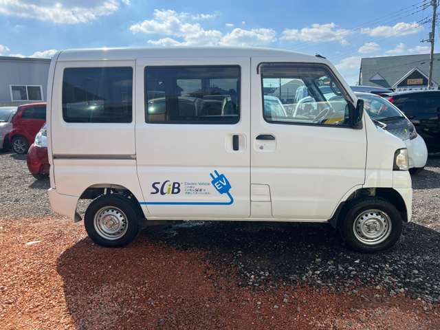 Mitsubishi Minicab MiEV 5