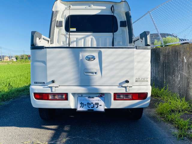 Daihatsu Hijet Deck Van 6