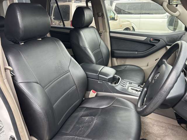 Toyota Hilux Surf 12