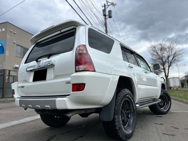 Toyota Hilux Surf 6