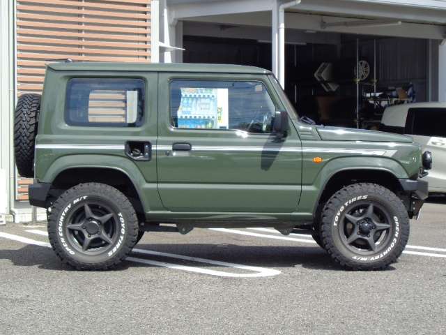 Suzuki Jimny 2