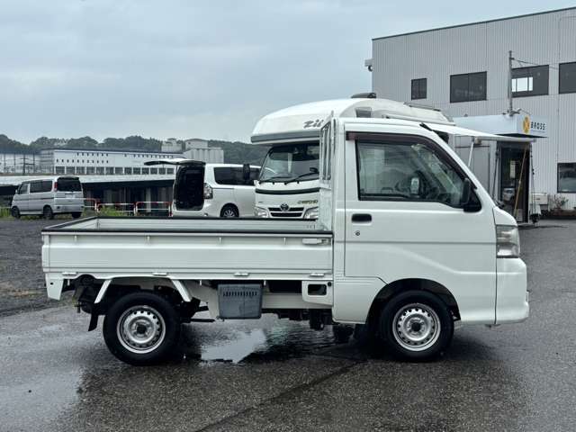 Toyota Pixis Truck 7