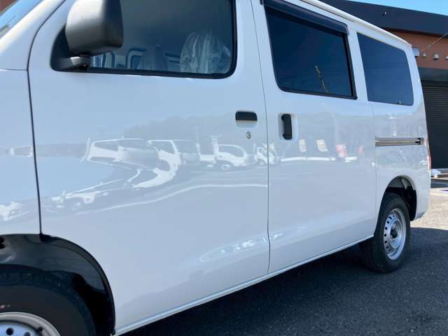 Toyota Town Ace Van 12