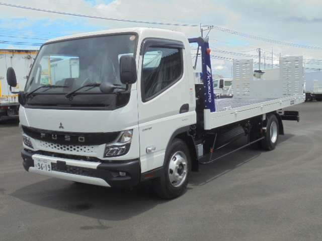 Mitsubishi Fuso Canter 2