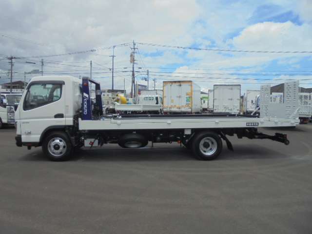 Mitsubishi Fuso Canter 3
