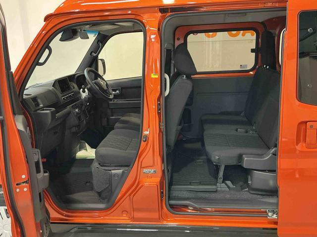 Daihatsu Atrai 4
