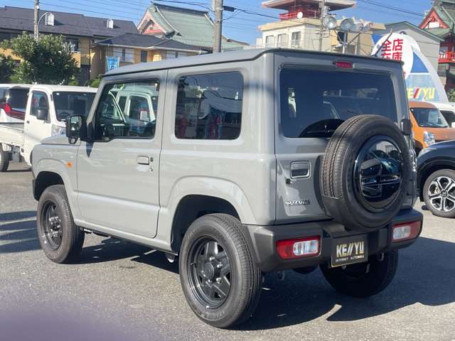 Suzuki Jimny 9