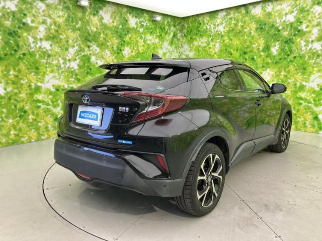 Toyota C-HR 6