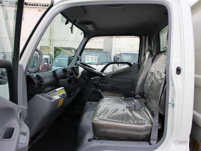 Hino Dutro 11