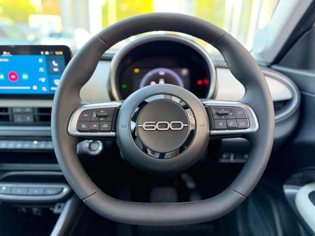 Fiat 600e 10