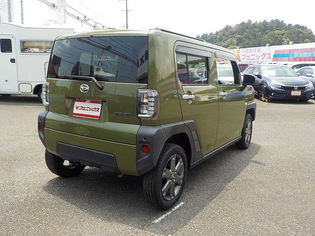 Daihatsu Taft 7