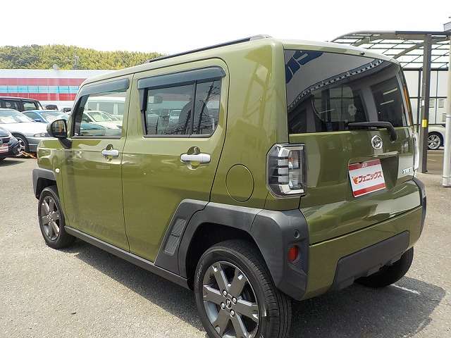 Daihatsu Taft 9