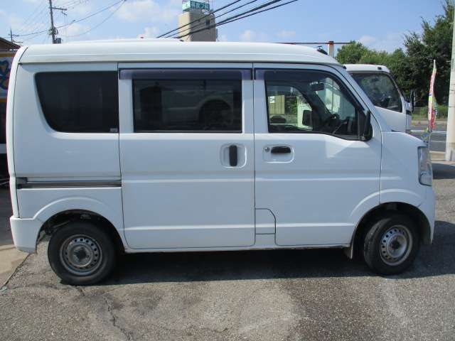 Suzuki Every 8