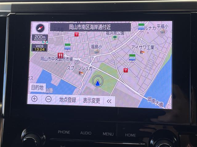 Toyota Alphard 6
