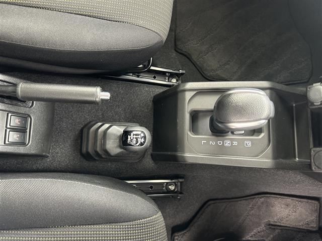 Suzuki Jimny 10