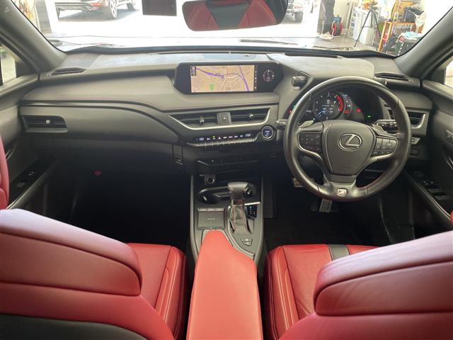 Lexus UX 2